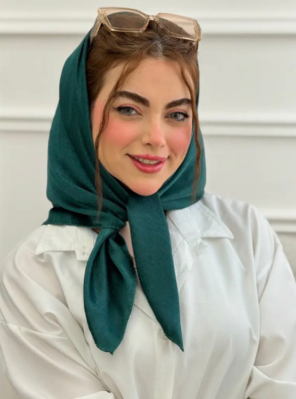 مینی اسکارف نخی ساده کوپرا